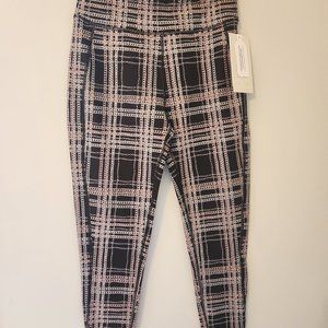 Soybu workout wear legging, size medium